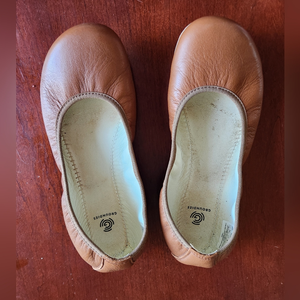 Groundies ballet flats